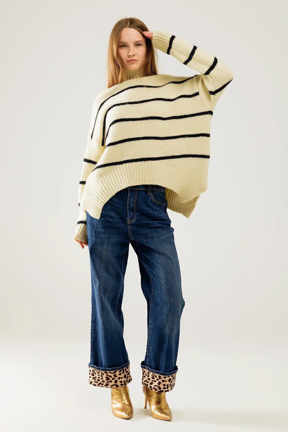 Oversized cream sweater with black stripes - One Size / White - Sweaters