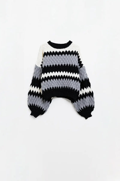 Chunky Ziz Zag Oversized Gray Striped Sweater - One Size / Grey - Sweaters
