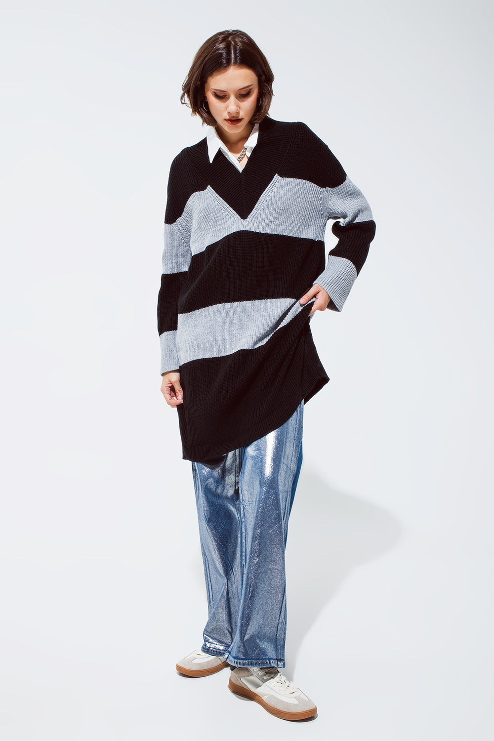 Oversized MIDI knitted dress with stripes and a wide v neck