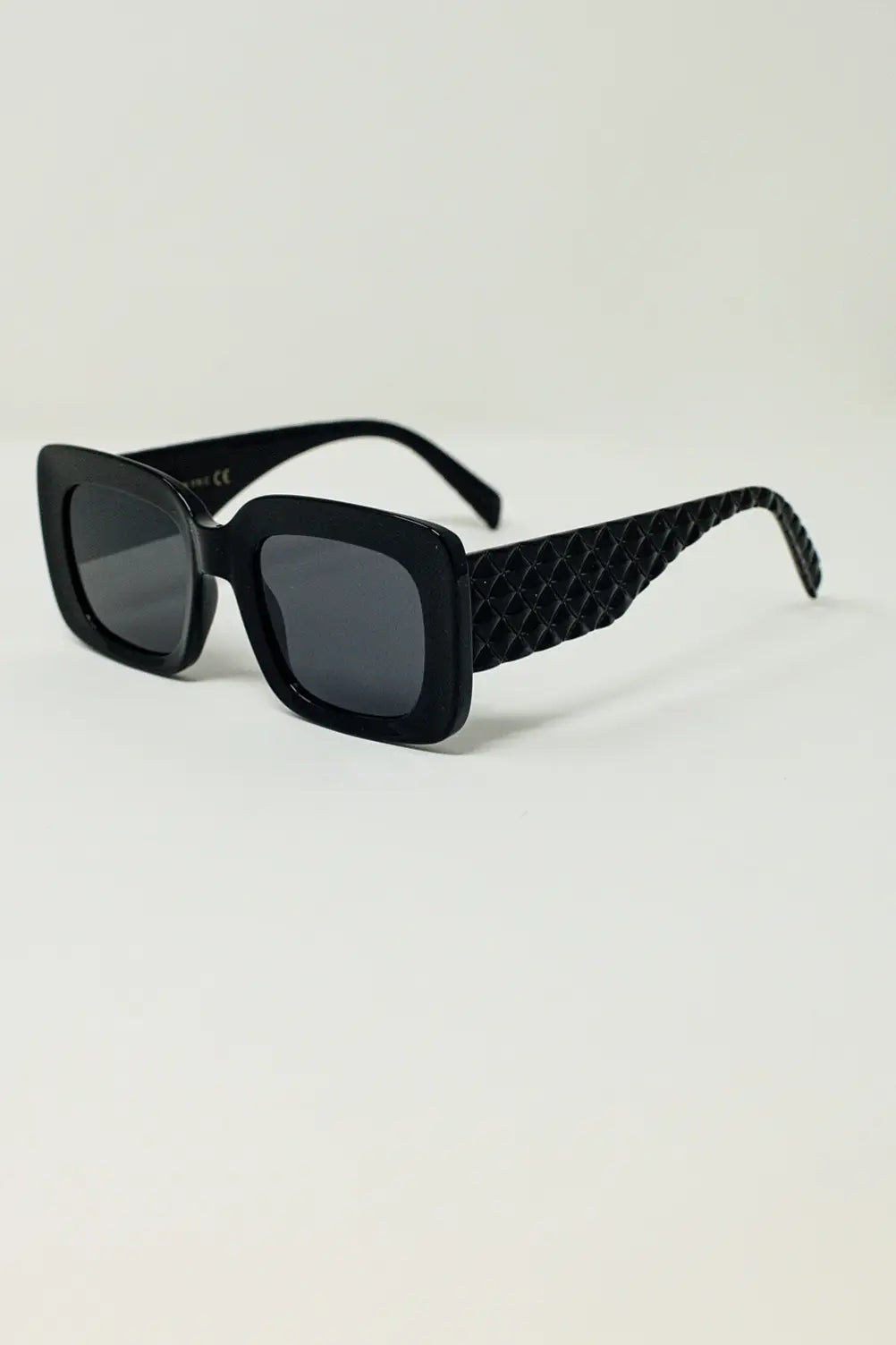 Oversized Oval Sunglasses With Side Detail in Black - One Size / Black