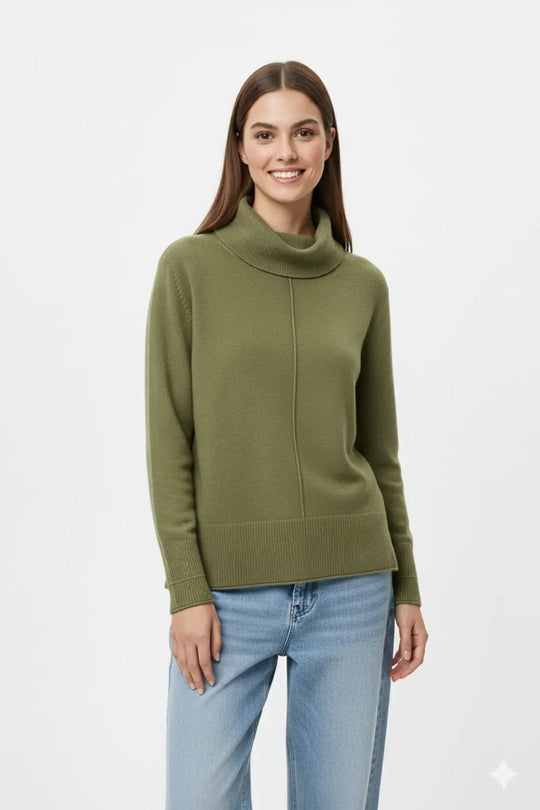 Oversized Roll Neck Sweater in military green - One Size / Green