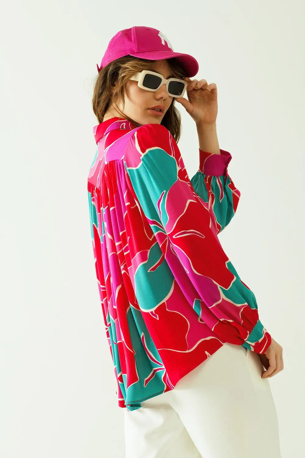 Satin Oversized shirt with floral designs and button closure - Shirts