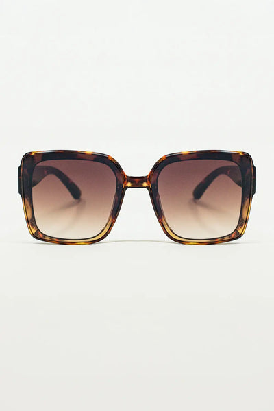 Q2 Oversized square Cat Eye Sunglasess in Brown