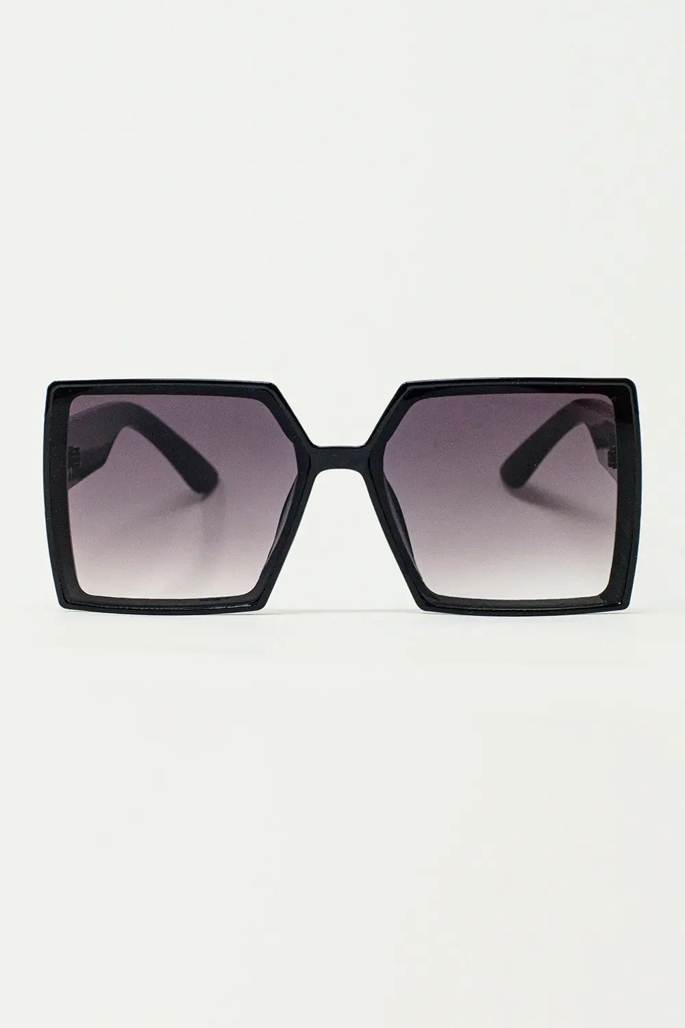 Q2 Oversized Square Sunglasses In Black