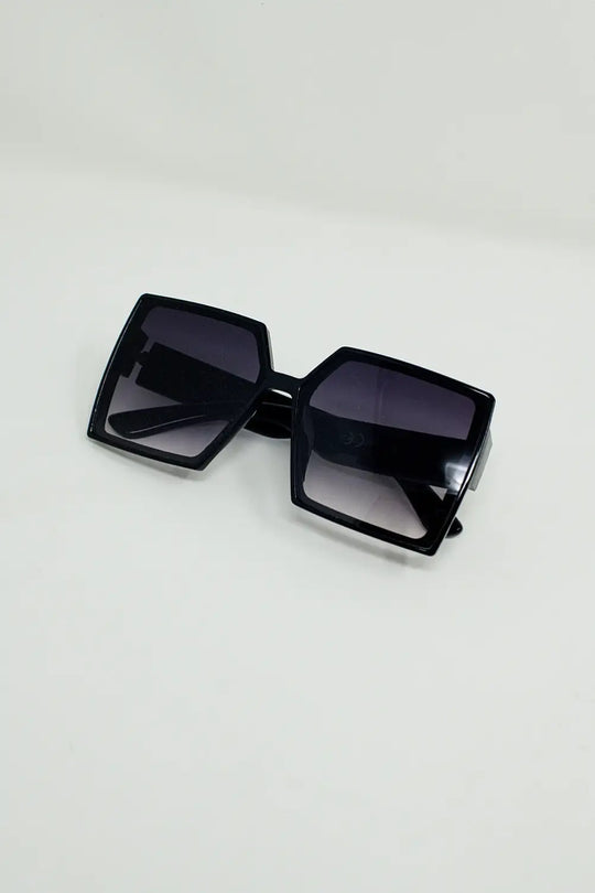 Oversized Square Sunglasses In Black - One Size / Black