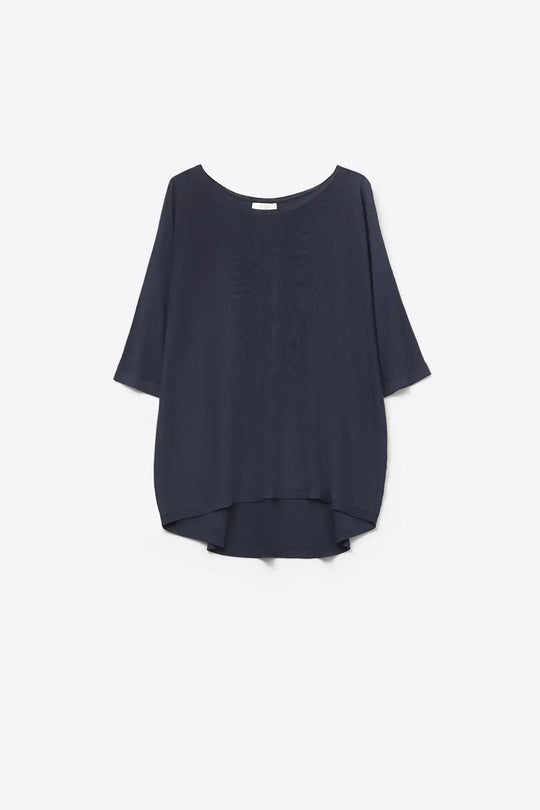 Q2 Oversized Sweater in Navy with Elbow-Length Sleeves