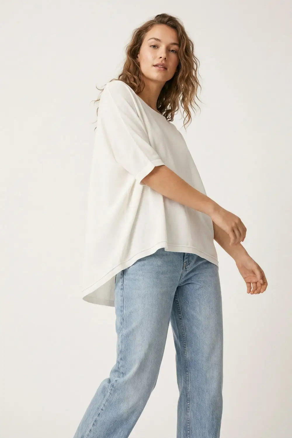 Oversized Sweater in White with Elbow-Length Sleeves - One Size / White