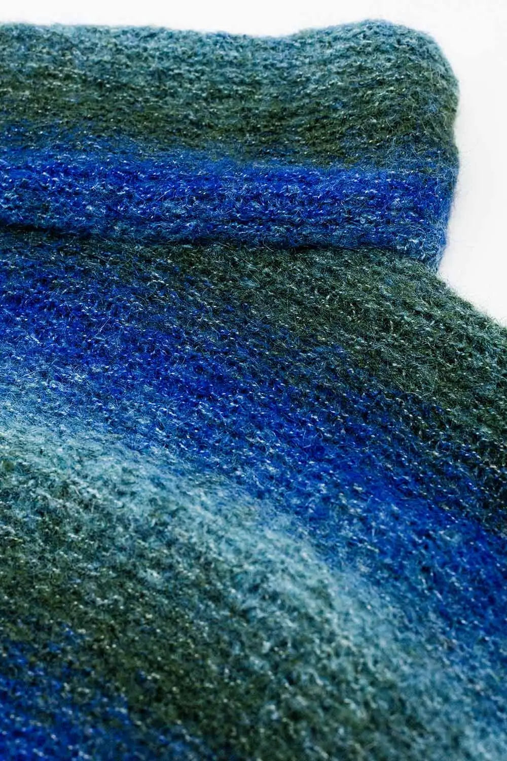Oversized Turtleneck Comfy Sweater in blue Tones - One Size / Blue - Sweaters