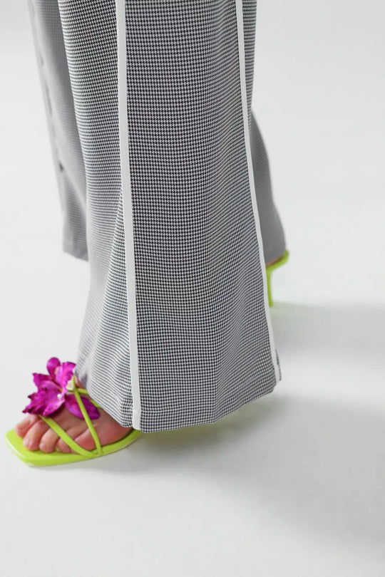 Palazzo Black and White Gingham Pants With Drawstring - Pants