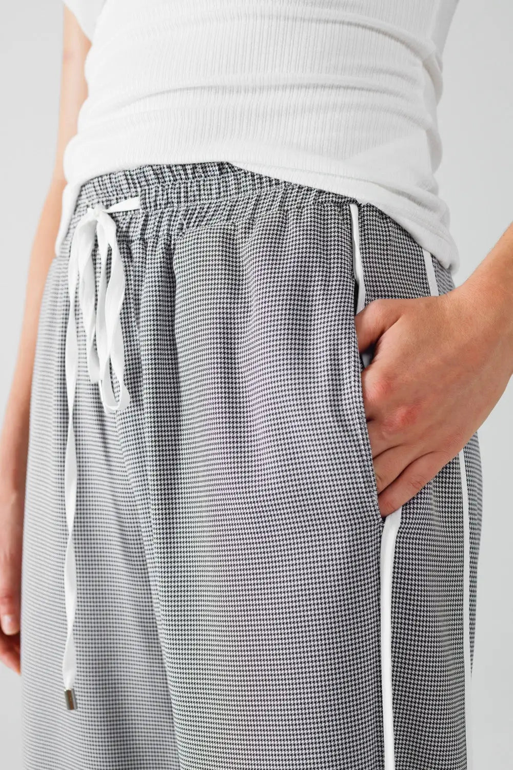 Palazzo Pantalon vichy noir et blanc avec cordon de serrage - Pantalons