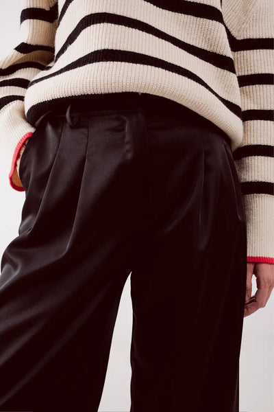 Palazzo pleated pants in black - Pants