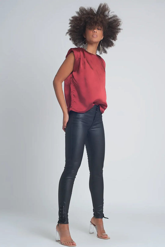 Pantalon à effet cuir noir avec laçage - Pantalons