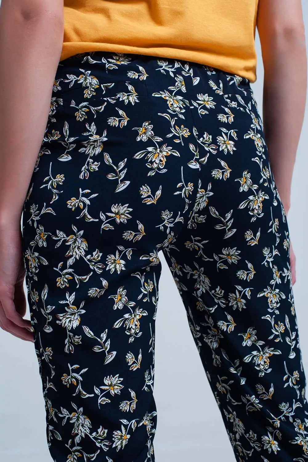 pantalon bleu Imprimé flora avec une ceinture - Pantalons
