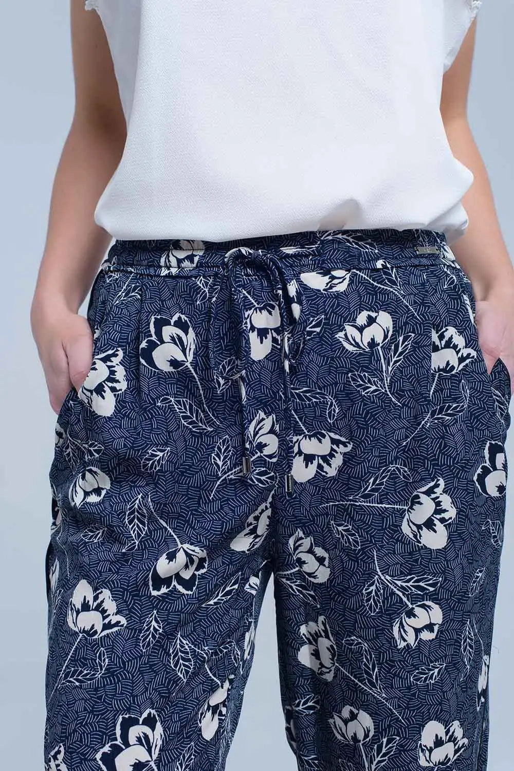 Pantalon bleu marine à imprimé floral - Pantalons