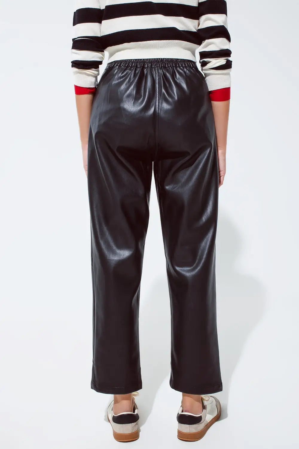 Pantalon en faux cuir avec plis et taille élastique - Pantalons