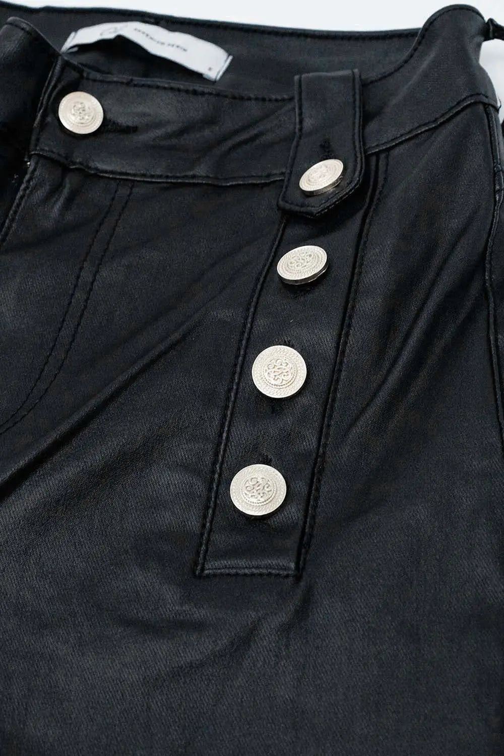 Pantalon en faux cuir noir avec boutons - Pantalons