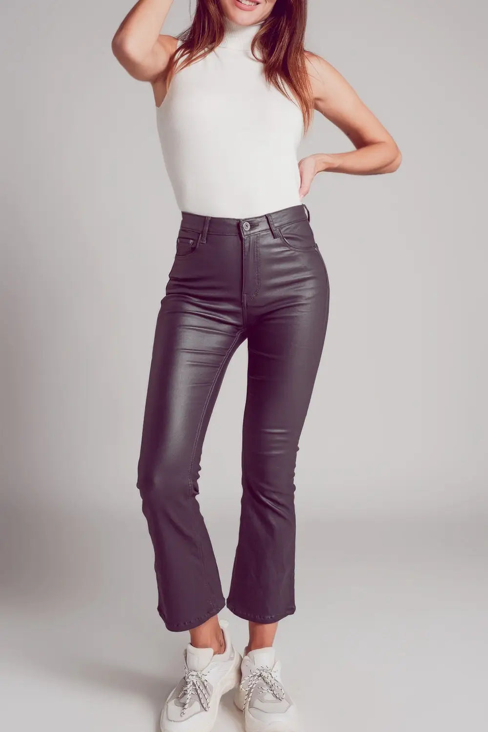 Pantalon évasé en similicuir stretch gris - Pantalons