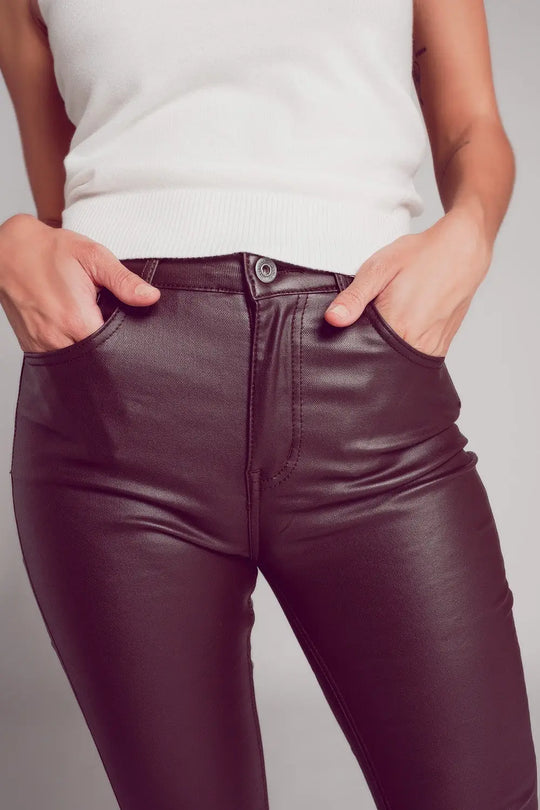 Pantalon évasé en similicuir stretch marron - Pantalons
