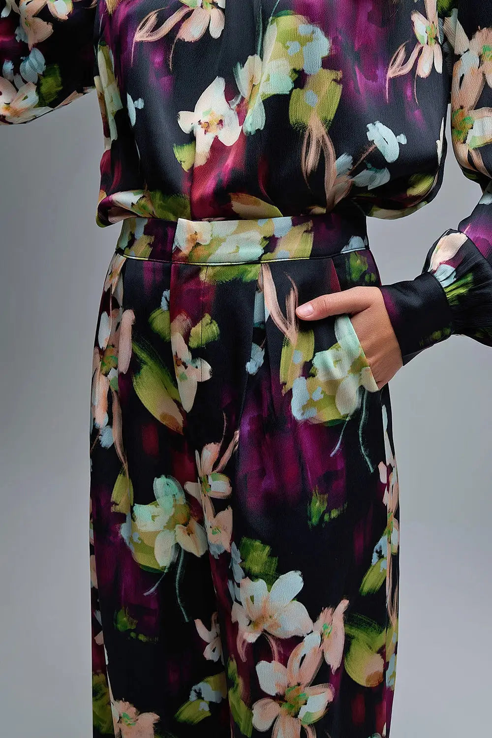 Pantalon fluide à imprimé floral en tissu satiné avec poches latérales - Pantalons
