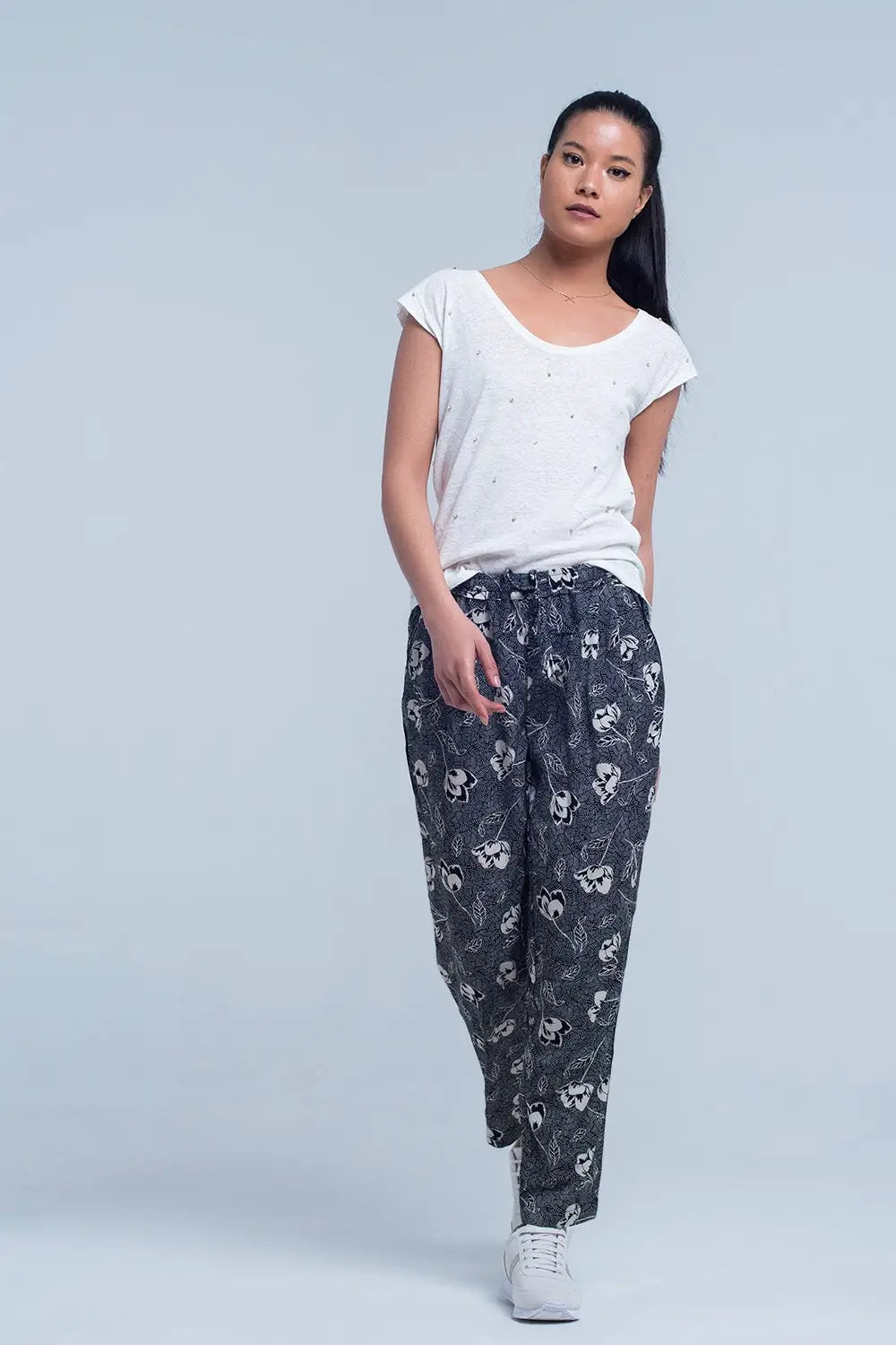 Pantalon noir à imprimé floral - Pantalons