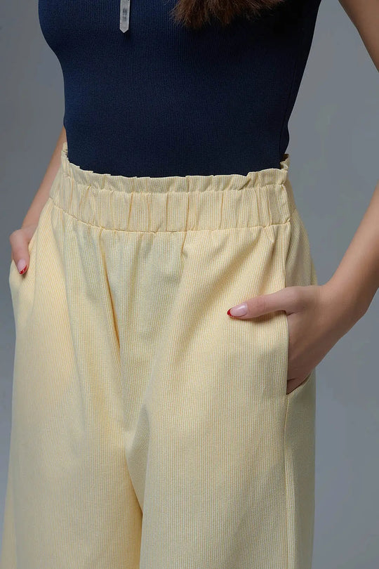 Pantalon palazzo rayé jaune avec jambe extra large - Pantalons