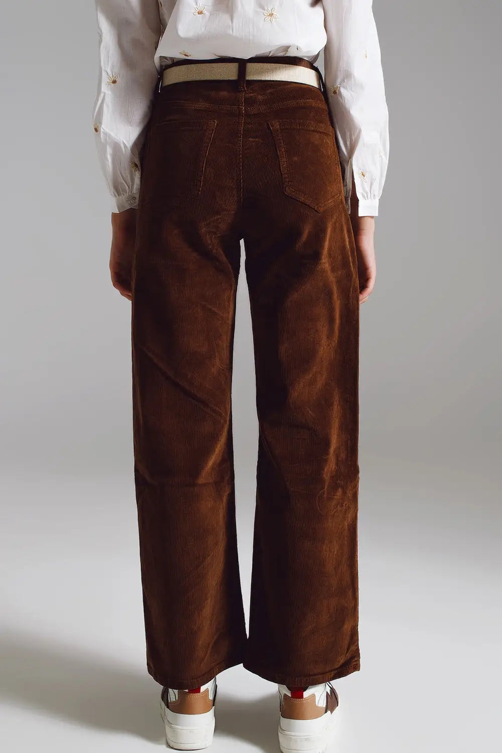 Pantalon raccourci en velours côtelé marron - Pantalons