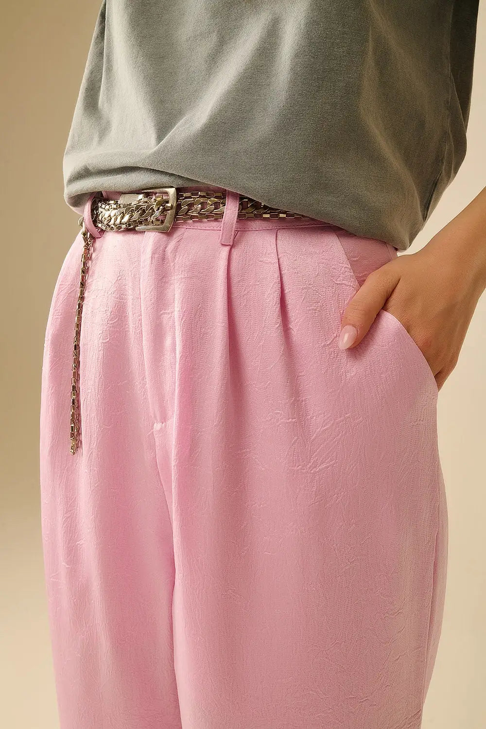 Pantalon satin tailleur à jambe large en rose - Pantalons