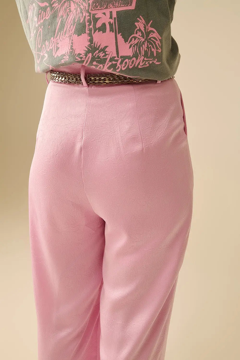 Pantalon satin tailleur à jambe large en rose - Pantalons