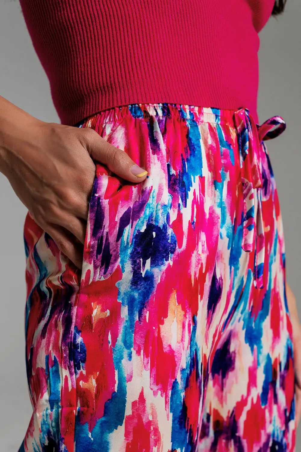 Pantalon style palazzo à motif abstrait rose et bleu - Pantalons