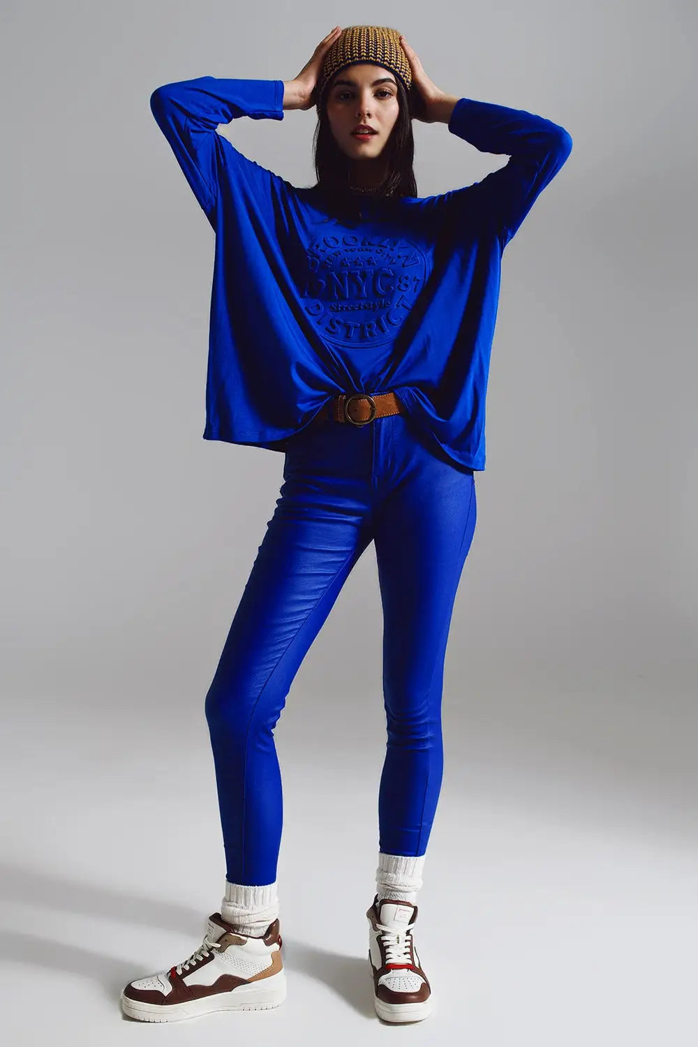 Pantalon super skinny faux cuir bleu électrique. - Pantalons