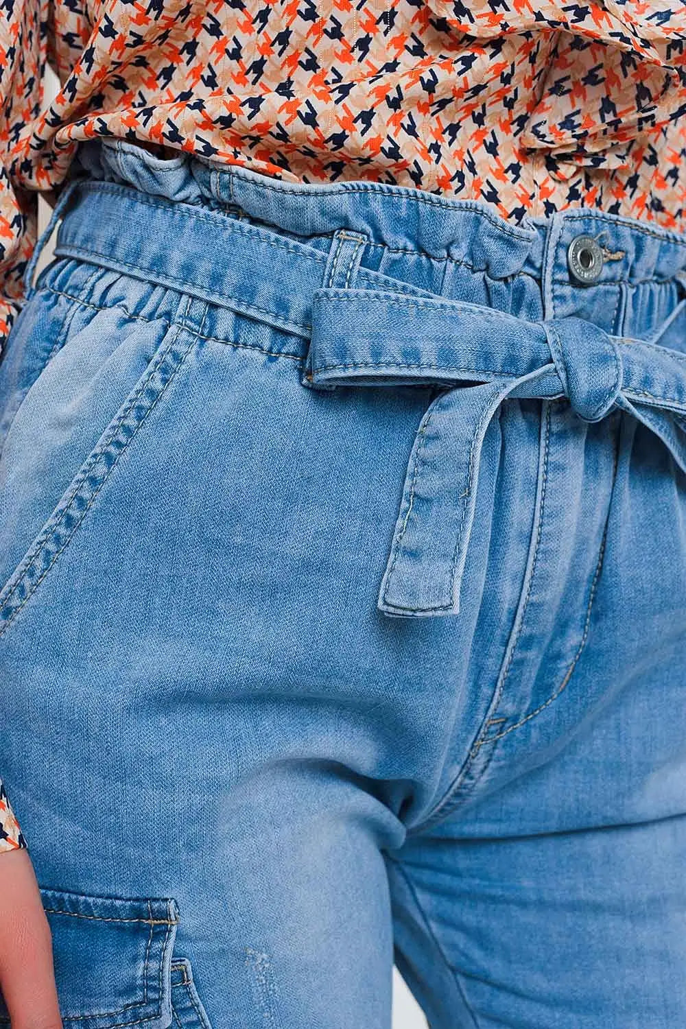 Paperbag tie waist jeans in light blue - Jeans