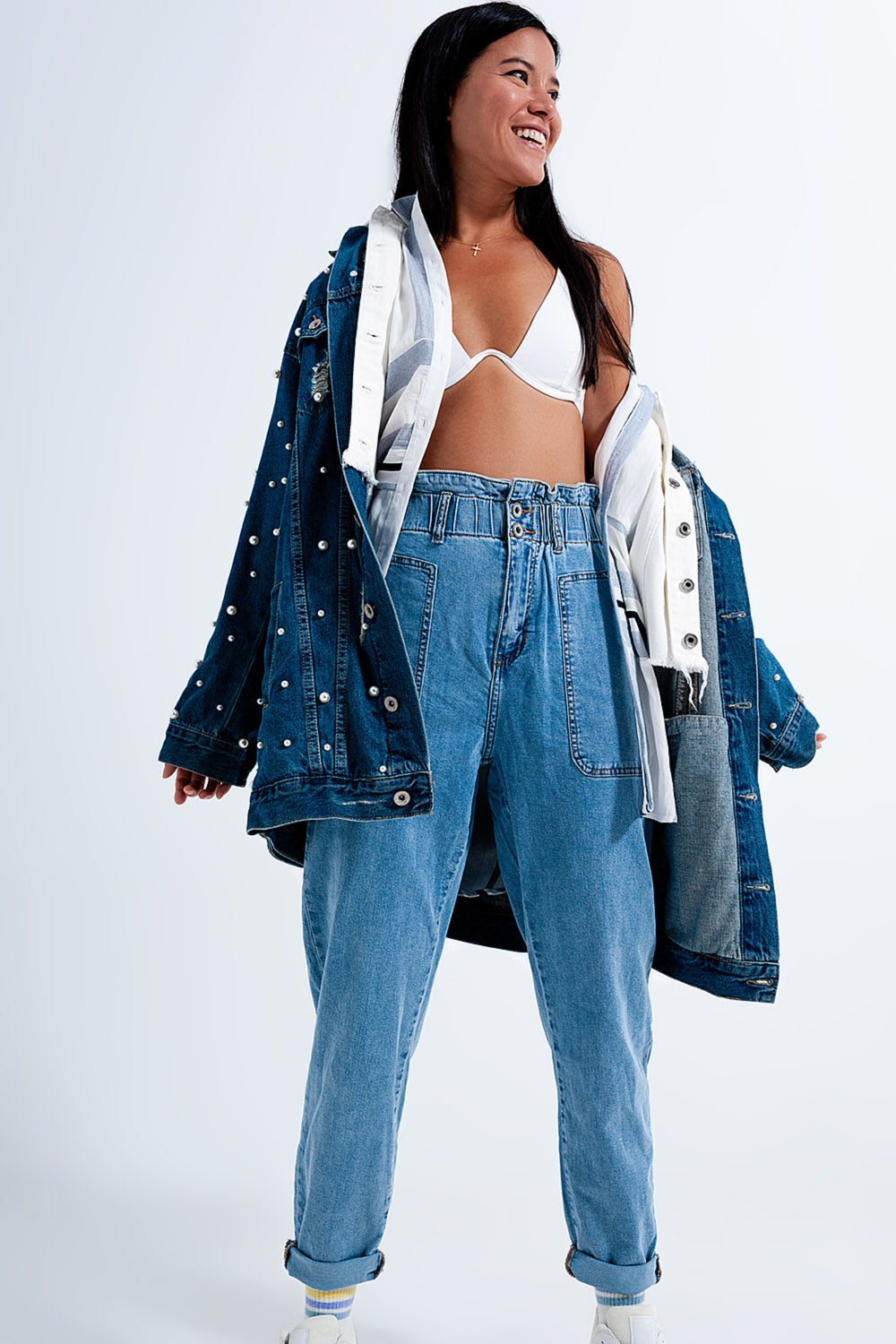 Q2 Paperbag waist Mom jeans in mid blue