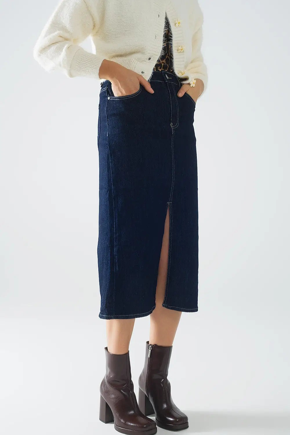 pencil denim skirt in dark wash - Skirts