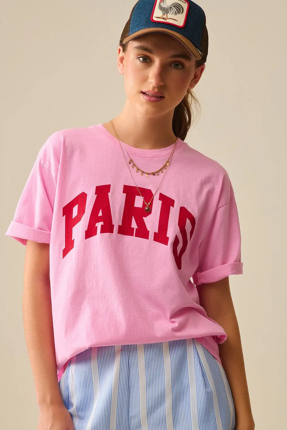 Q2 Pink Paris Relaxed T-shirt with Red Letters