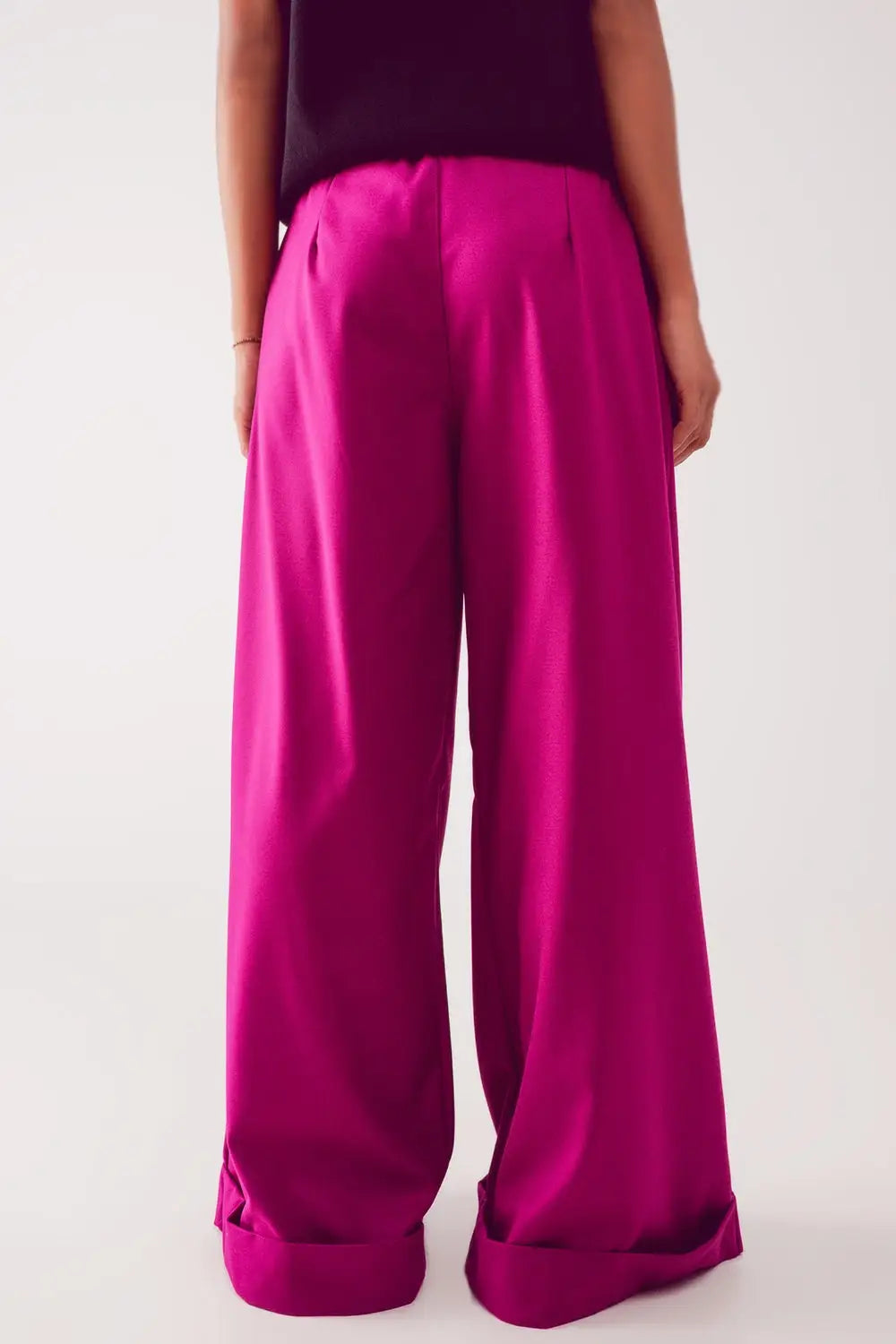 Pleated wide leg pants in fuchsia - Pants