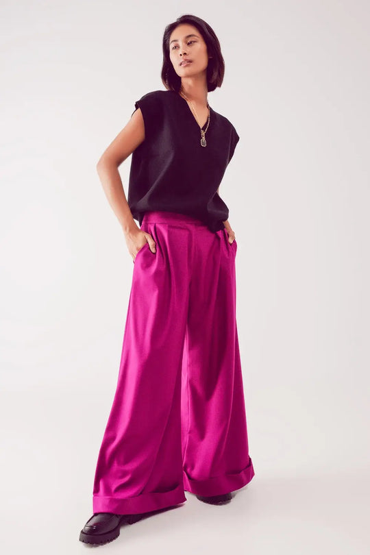 Pleated wide leg pants in fuchsia - Pants