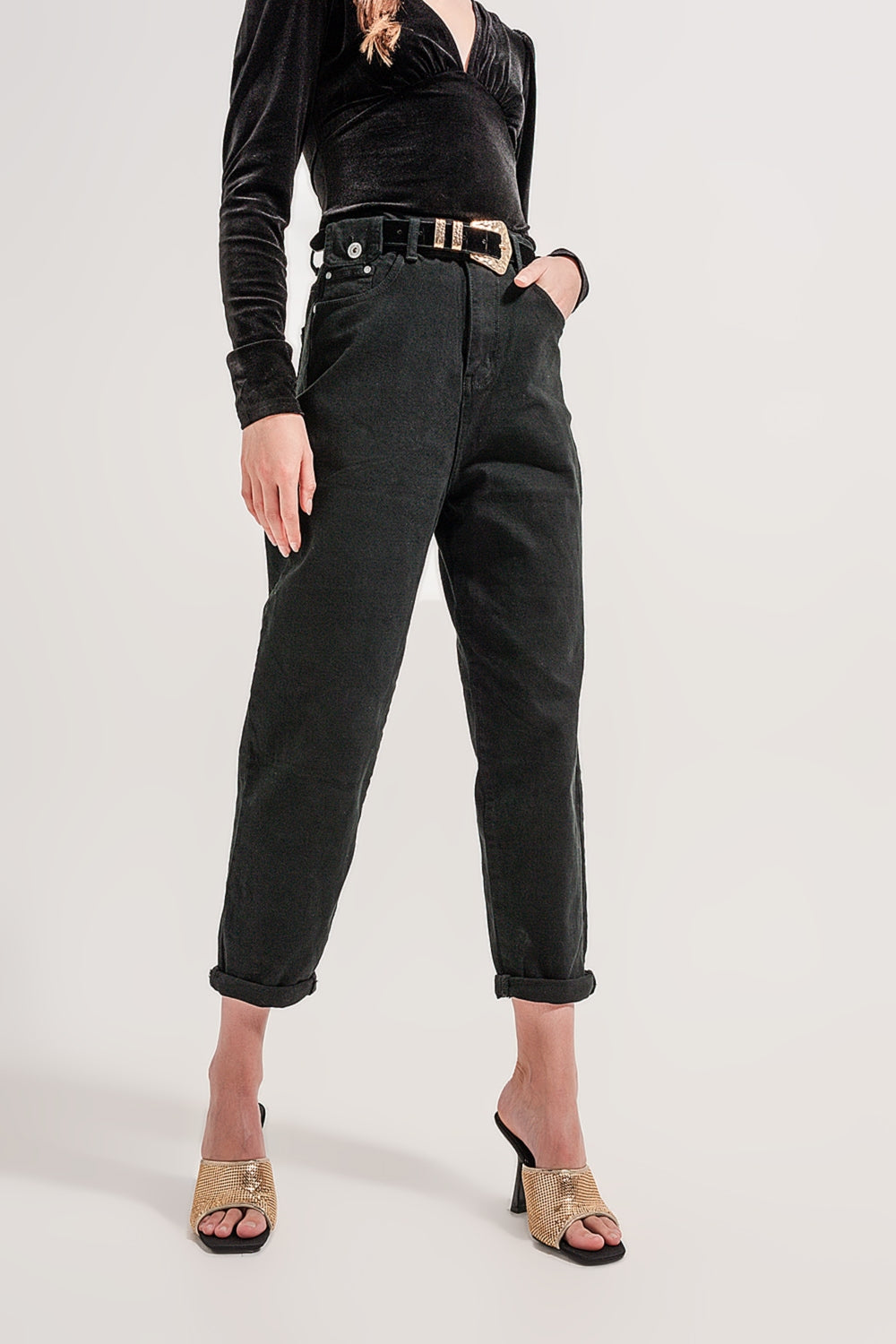 Q2 Pocket detail jeans in black