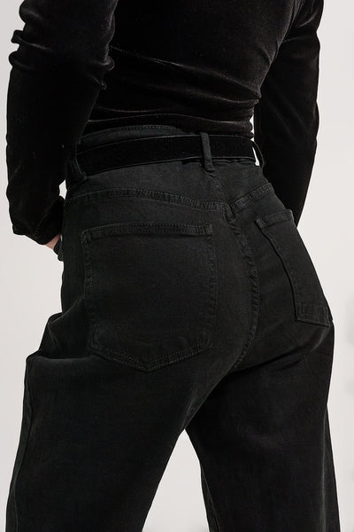 Pocket detail jeans in black