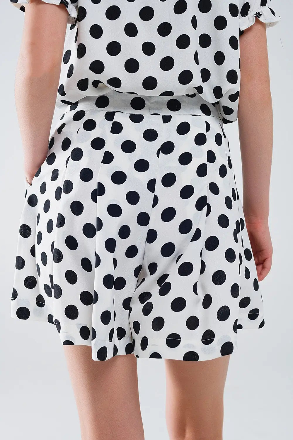 Polka dot Shorts with pockets - Pants