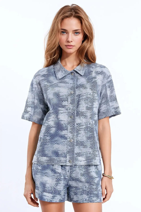 Q2 Polo boutonné en bleu Tie Dye