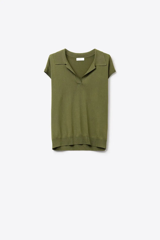 Q2 Polo en maille fine vert olive avec manches tombantes