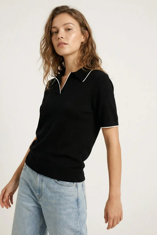 Polo en tricot noir avec détails contrastés en blanc - One Size / Negro