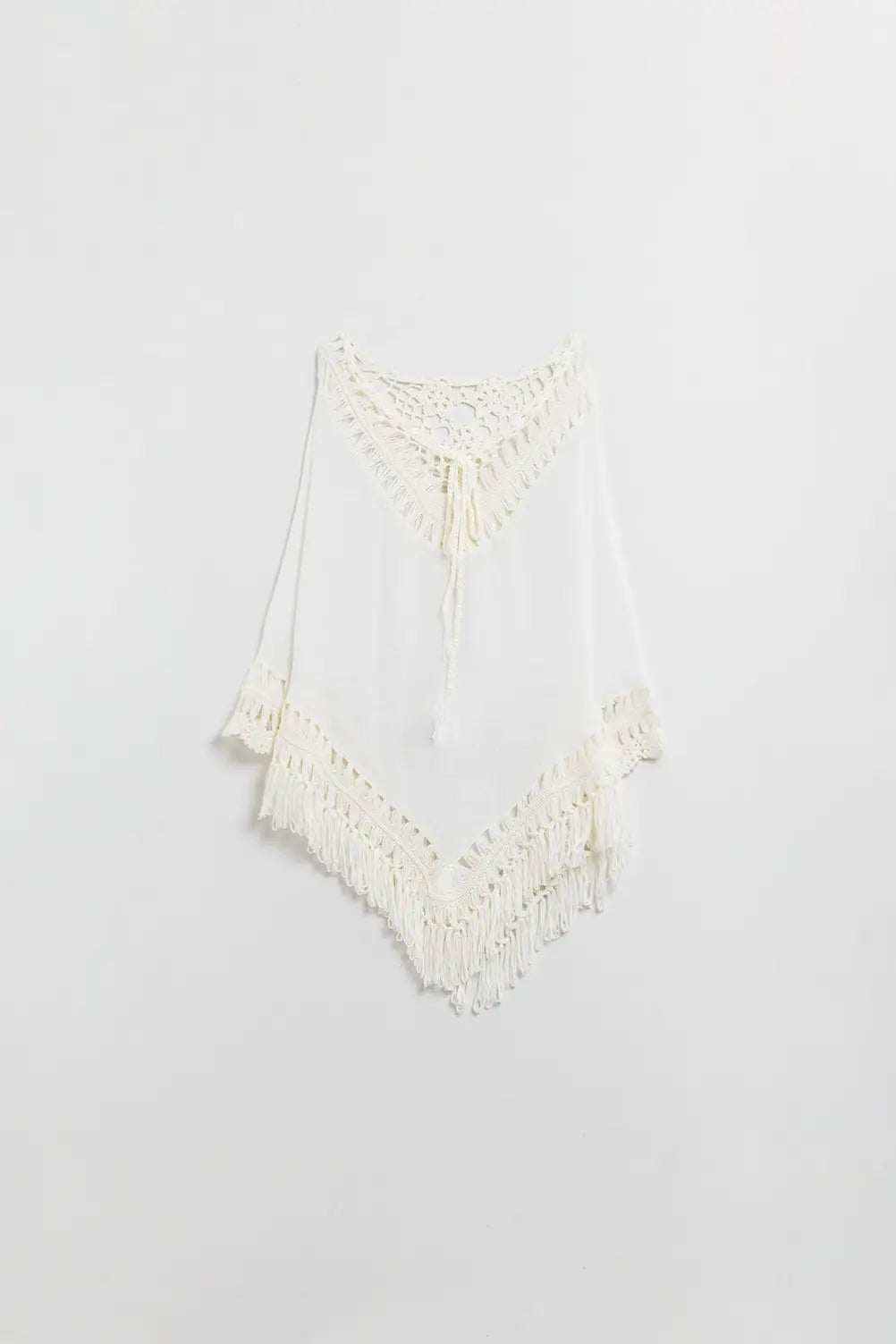 Q2 Poncho In Cream