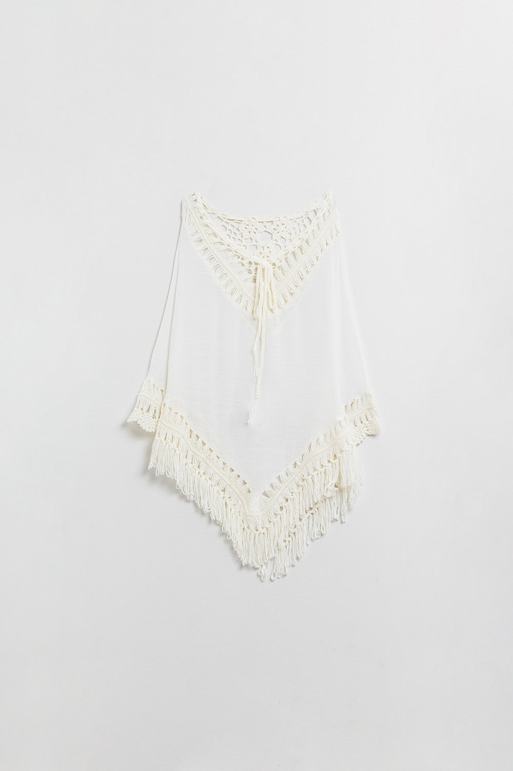 Q2 Poncho In Cream