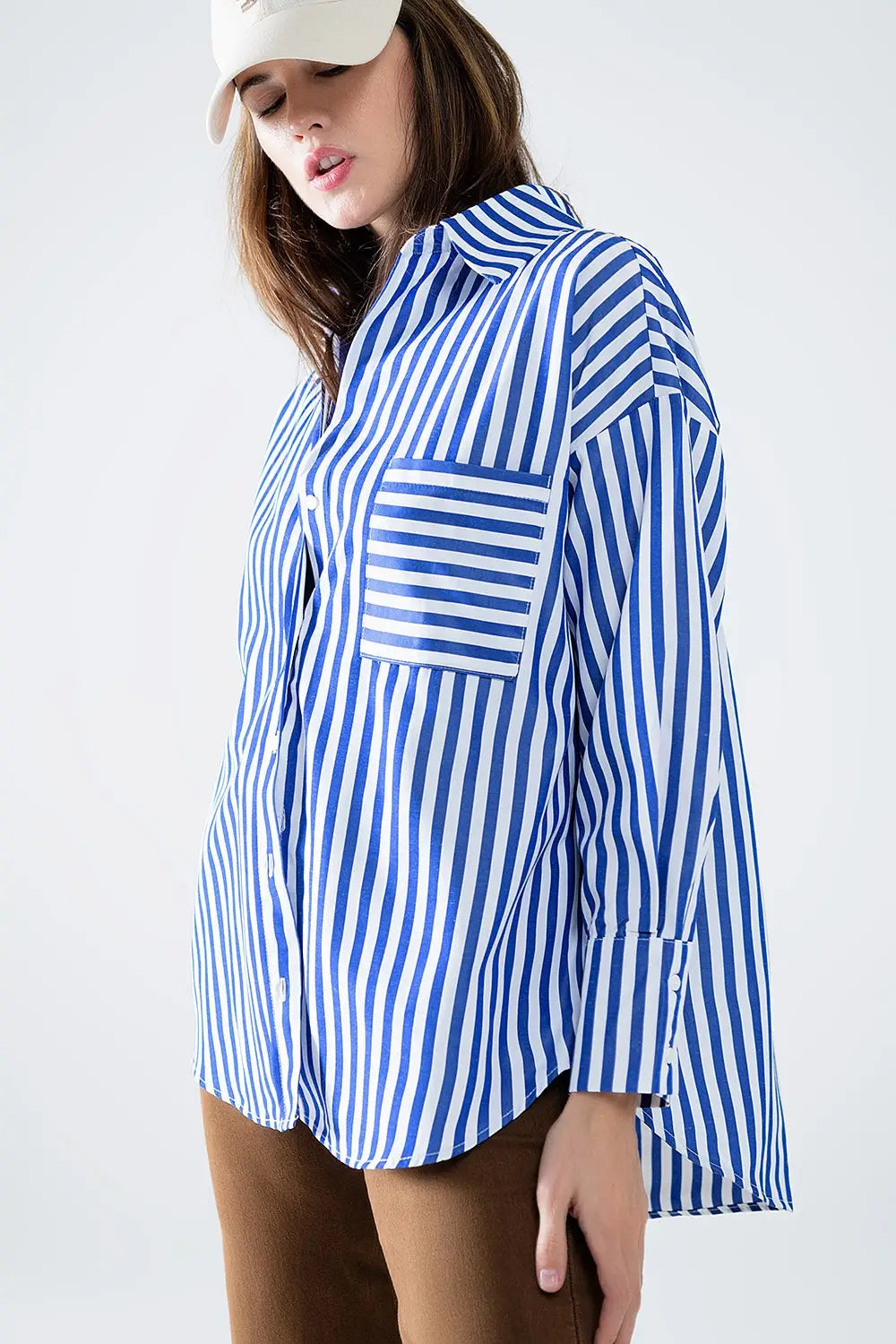 Poplin shirt with vertical stripes in blue and chest pocket - Shirts