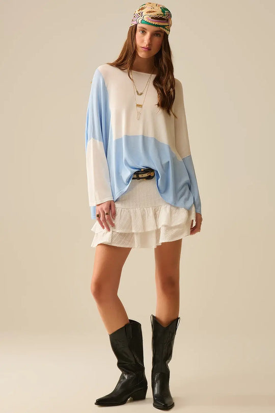 Pull à ailes de chauve-souris coloré en blanc et bleu - One Size / bleu - Pulls