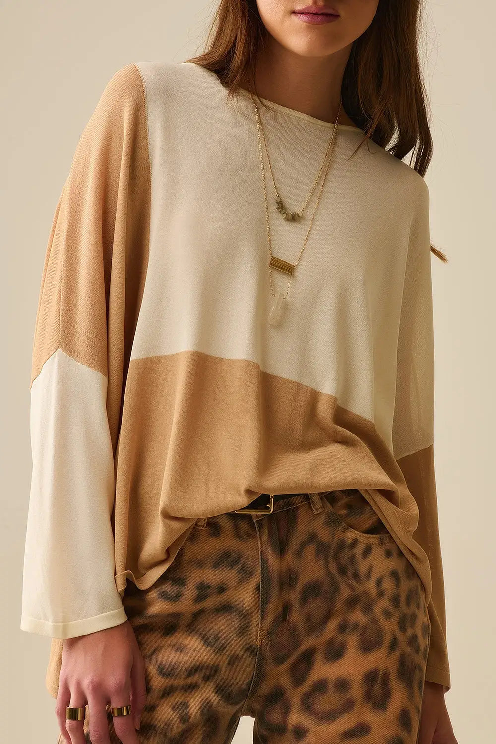 Pull à ailes de chauve-souris coloré en blanc et camel - One Size / marron - Pulls