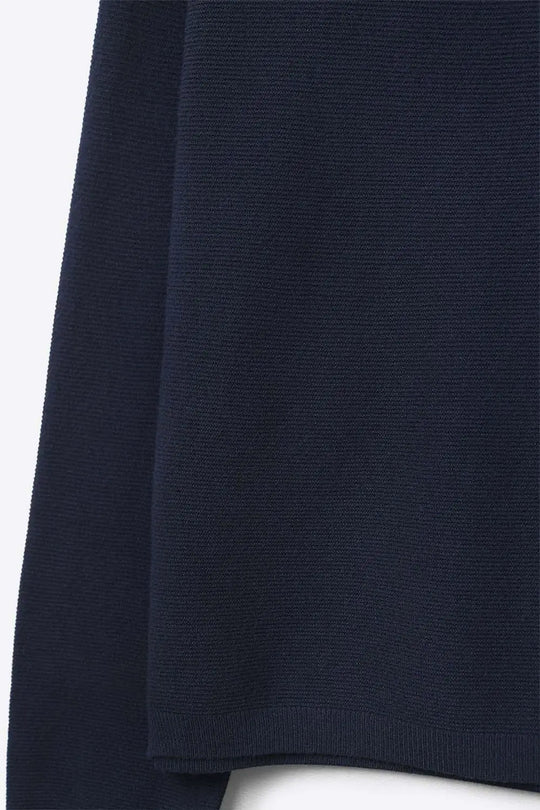 Pull à col en V en maille fine marine avec texture linéaire subtile - One Size / bleu