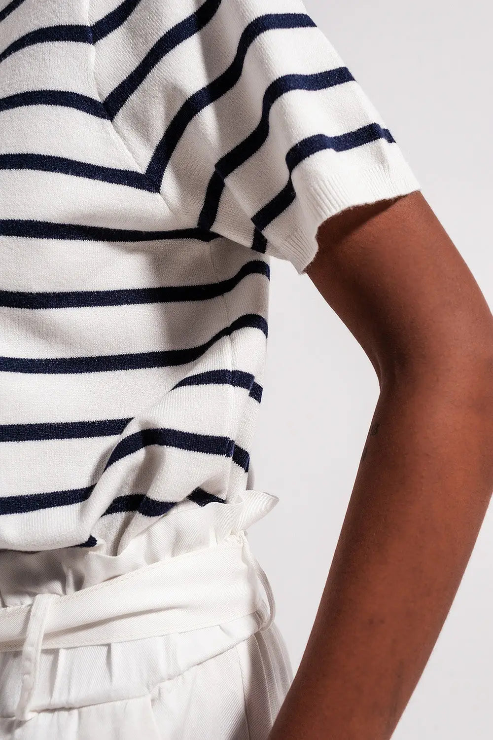 Pull à dos ajouré et laçage bleu marine - Pulls