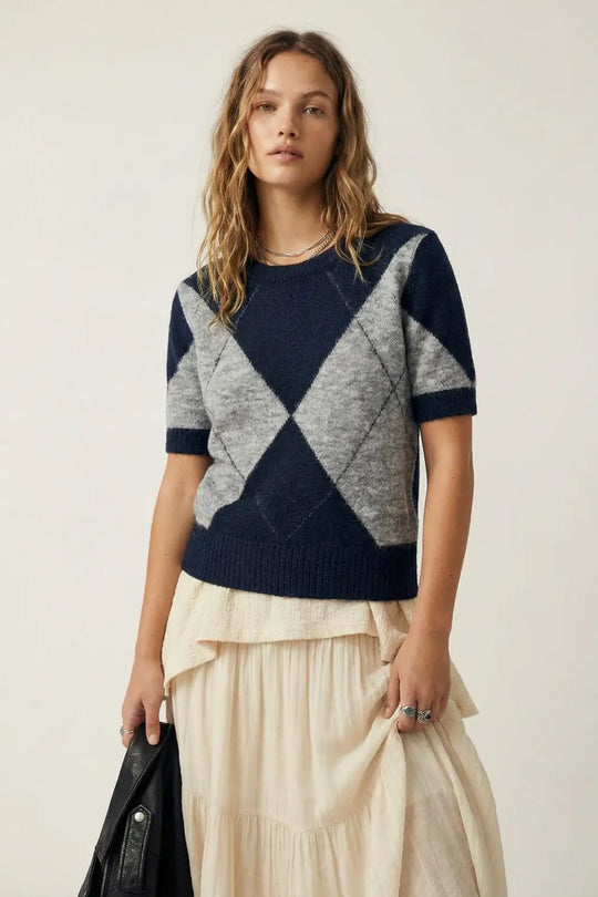 pull à manches courtes avec imprimé diamant en marine et gris - One Size / bleu - Pulls